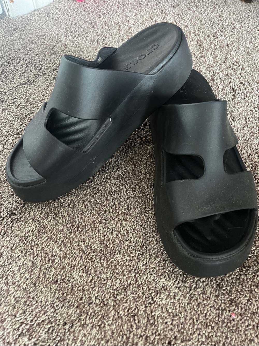 CROCS Getaway Black platform H strap sandals